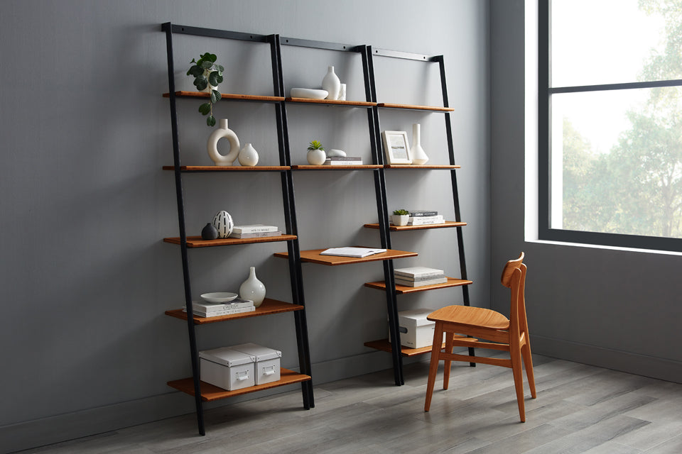 Studio Plus Leaning Shelf – Greenington