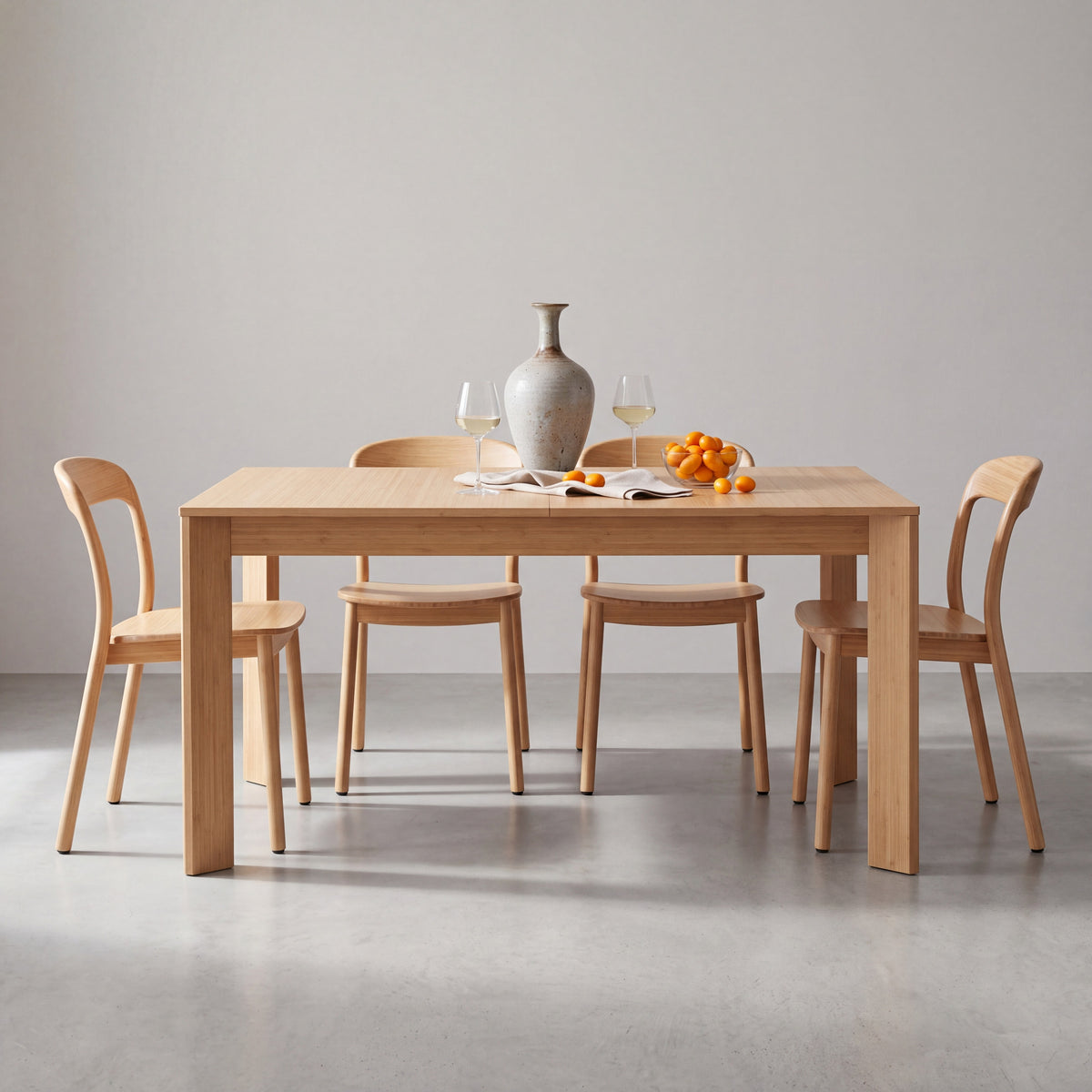 Hudson dining table