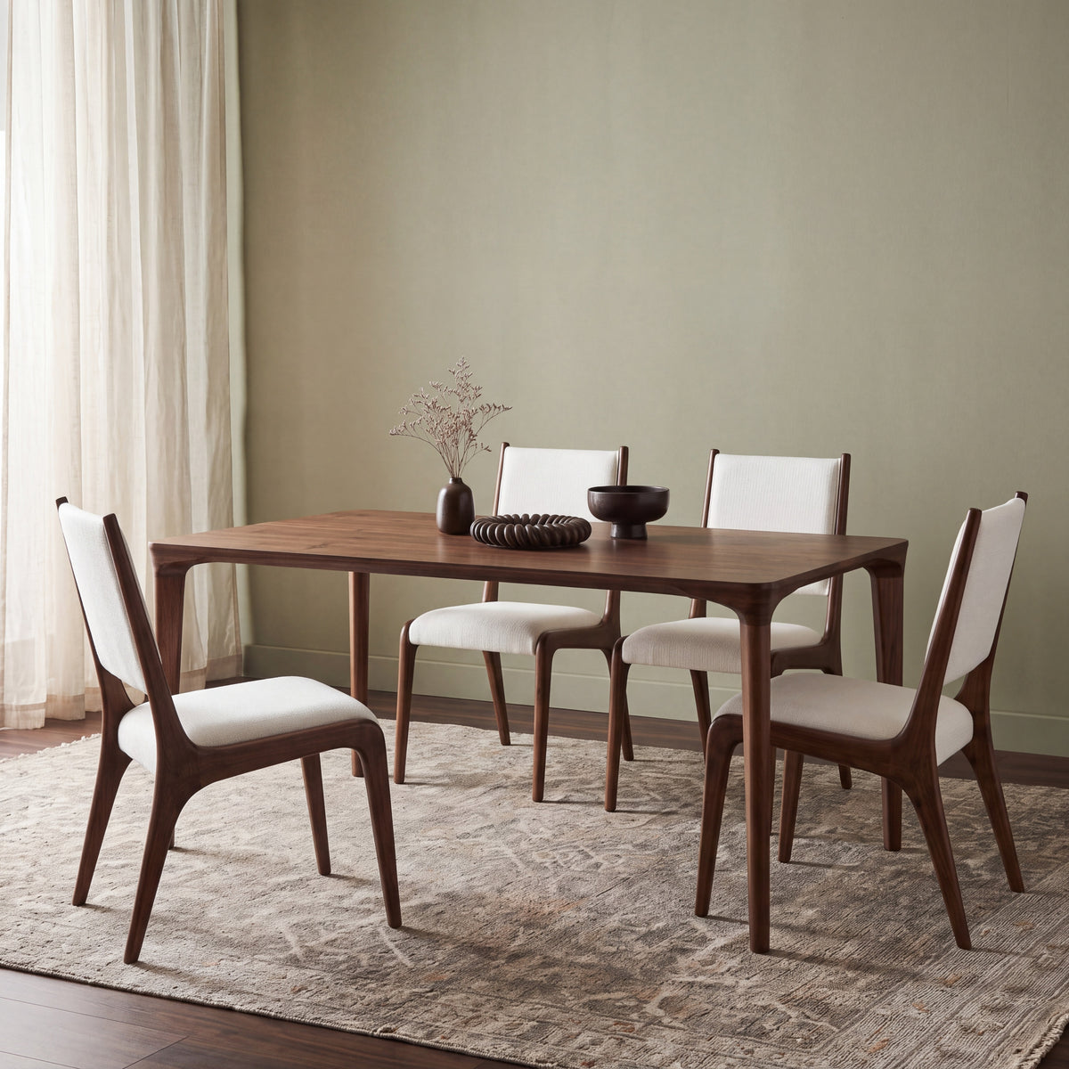 Marseilles dining table