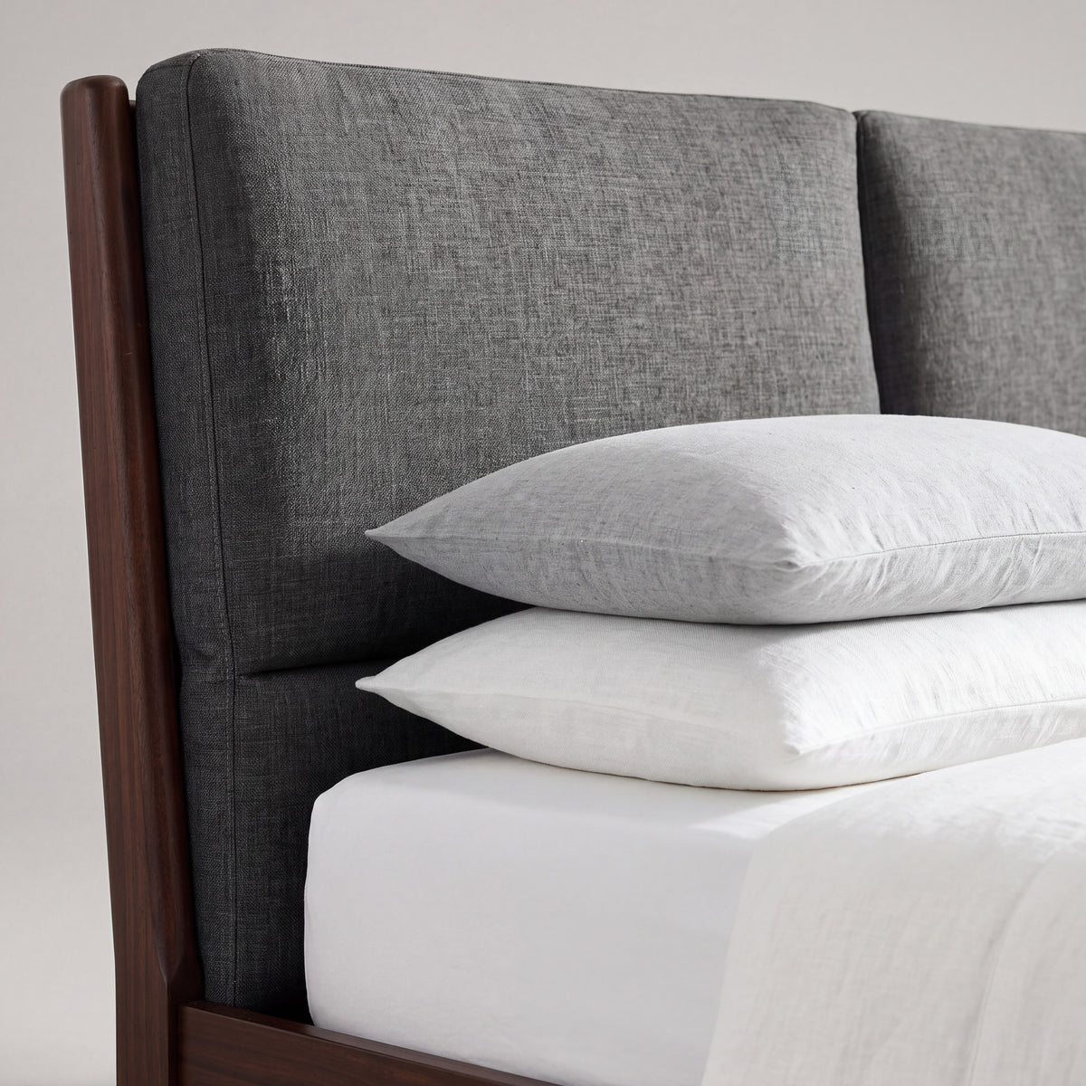 Greenington Park Avenue Bed in Ruby and Onyx bamboo