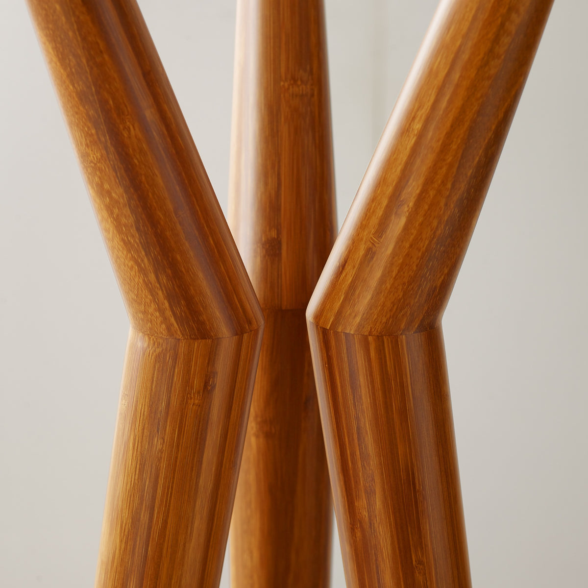 Spire coat tree in Amber